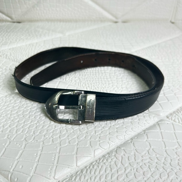 Louis Vuitton Black Leather Belt - Picture 6 of 9